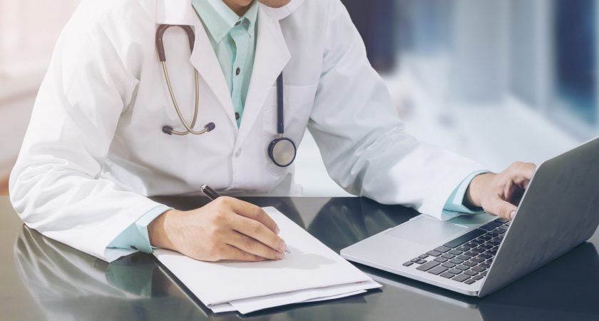 Avoid Mistakes While Hiring Experts For Medical Transcription