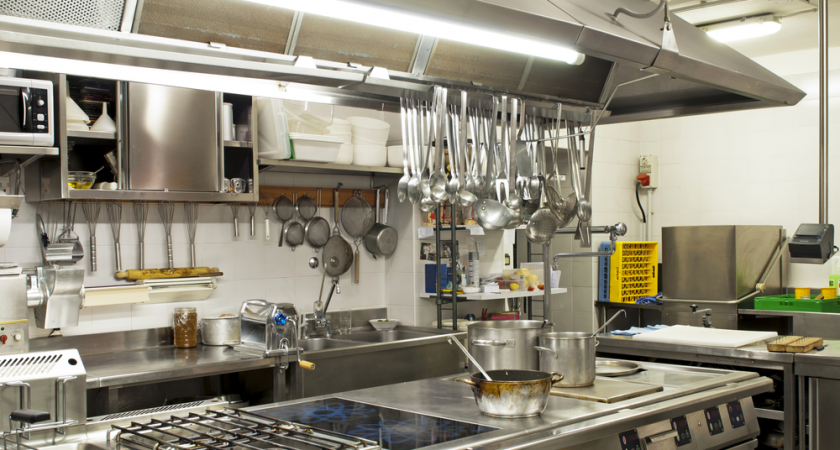 Essential Checklist To Buy Commercial Kitchen Equipment