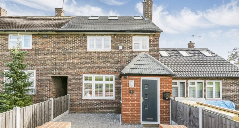 Few Expert Tips On How To Hire Good Estate Agents