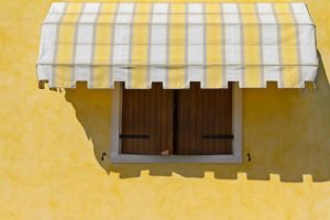 house awnings